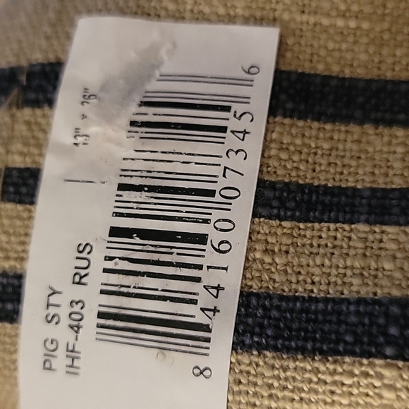 Farmhouse Table Runner 13" x 36" - Picture 7 of 7